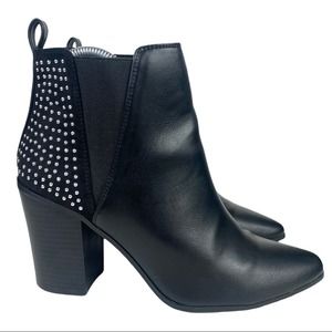 A+ BLACK PULL ON ADJUSTABLE ELASTIC STUDDED BOOTIES WOMEN’S SIZE 7.5
